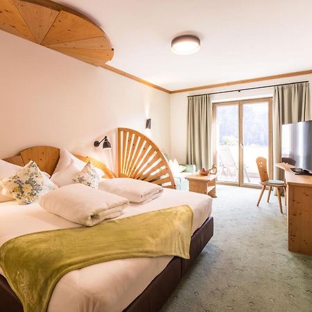 Hotel Sonnenalm サルトゥジオ エクステリア 写真